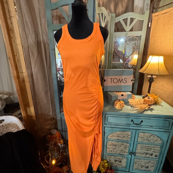 Dresses & Skirts - Fitted Tank Dress